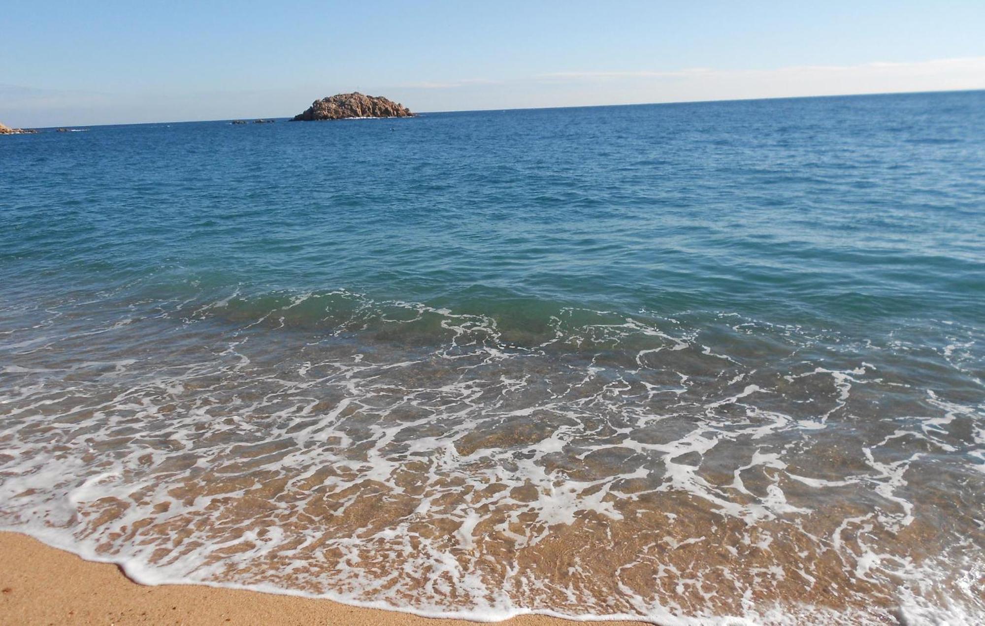 Stunning Apartment In Tossa De Mar With Wifi Экстерьер фото